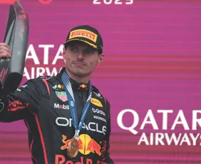 Imagem ilustrativa da imagem “Não penso na briga pelo título”, diz Max Verstappen