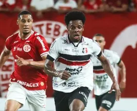 Imagem ilustrativa da imagem Santa Cruz conquista acesso à Série C de 2026 após empate com o América/RN