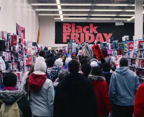 Imagem ilustrativa da imagem Vale a pena esperar pela Black Friday, em novembro?
