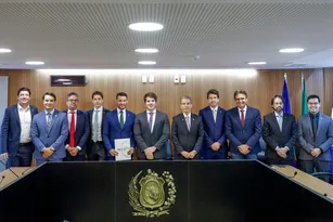 Imagem ilustrativa da imagem Alepe aprova projeto de lei que combate bebidas falsificadas em PE