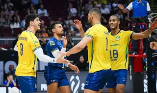 Imagem ilustrativa da imagem Brasil estreia no Mundial de vôlei com vitória contra a China