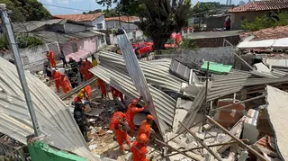 Imagem ilustrativa da imagem Desabamento de imóvel deixa um morto e feridos em Olinda, Pernambuco