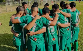 Imagem ilustrativa da imagem Futebol indígena forte em Aracruz