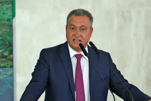 Imagem ilustrativa da imagem Rui Costa pede reunião de emergência com governador do Rio para tratar de segurança