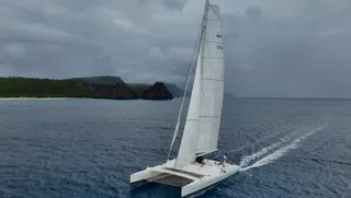 Imagem ilustrativa da imagem Veleiro "Adrenalina Pura" vence a Regata Recife-Fernando de Noronha 2025