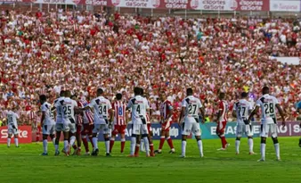 Imagem ilustrativa da imagem No futebol, meses de trabalho sólido podem ser ameaçados em apenas dois jogos