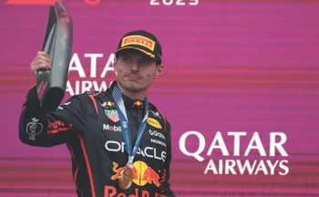 Imagem ilustrativa da imagem “Não penso na briga pelo título”, diz Max Verstappen