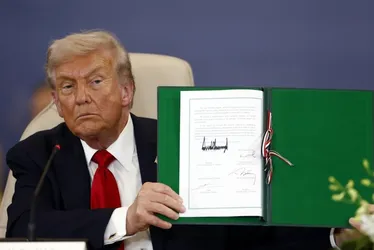Imagem ilustrativa da imagem Acordo de paz assinado por Trump e mediadores não menciona Estado palestino
