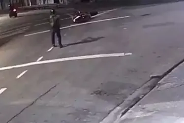Imagem ilustrativa da imagem Adolescente é baleado após tentar assaltar policial aposentado no trânsito de SP