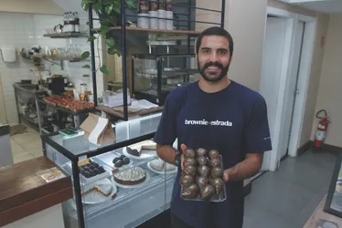 Imagem ilustrativa da imagem Após o sucesso do morango do amor, conheça a "Uva do Amor" e o "Brownie do amor"