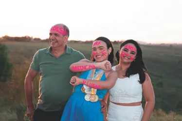 Imagem ilustrativa da imagem Após sofrer AVC, aluna passa em primeiro lugar em Medicina