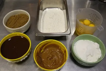 Imagem ilustrativa da imagem Aprenda a fazer um Brownie de chocolate com apenas cinco ingredientes