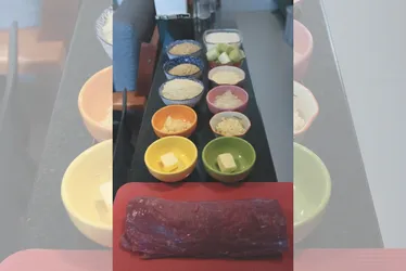 Imagem ilustrativa da imagem Aprenda a fazer uma receita de Rosbife e creme de alho-poró