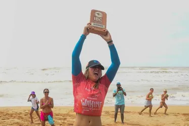 Imagem ilustrativa da imagem Atleta da Áustria confirma título do Circuito Mundial de Bodyboarding em Jacaraípe
