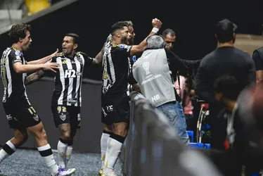 Imagem ilustrativa da imagem Atlético-MG vira contra o Godoy Cruz no fim e sai na frente na Sul-Americana