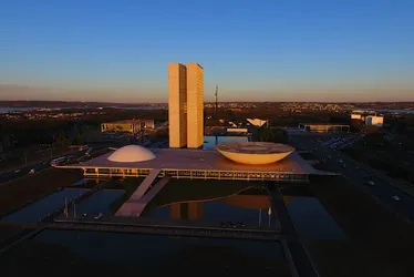 Imagem ilustrativa da imagem Audiência de custódia e prisão preventiva: novas regras aprovadas no Senado vão para sanção de Lula