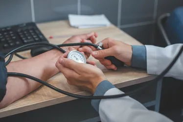 
          Imagem ilustrativa da imagem Band premia projetos que mudam a vida da população
          