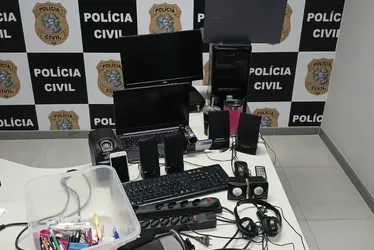 Imagem ilustrativa da imagem Bandidos invadem Pestalozzi em Santa Teresa e quebram até ônibus