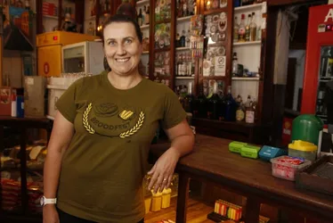 Imagem ilustrativa da imagem Bar de 98 anos na Região Serrana vai ter pousada no estilo italiano