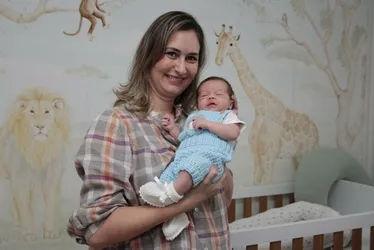 Imagem ilustrativa da imagem Bebê nasce após a morte do pai: "Miguel é fruto de uma linda história de amor”