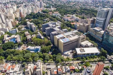Imagem ilustrativa da imagem Brasil terá 1º hospital público inteligente com IA, ambulâncias 5G e telessaúde