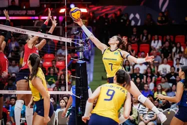 Imagem ilustrativa da imagem Brasil vence e pega França nas quartas do Mundial de vôlei feminino
