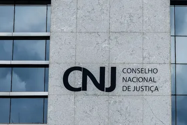 Imagem ilustrativa da imagem CNJ orienta juízes a não aceitarem diligências pedidas pela PM