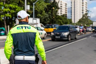 Imagem ilustrativa da imagem CTTU divulga esquemas de trânsito para eventos esportivos do fim de semana