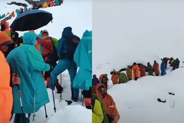 Imagem ilustrativa da imagem Centenas de alpinistas são resgatados do Monte Everest após tempestade de neve
