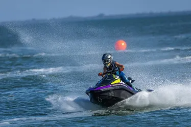 Imagem ilustrativa da imagem Circuito novo de jet ski agita os mares pelo Espírito Santo