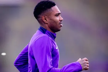 Imagem ilustrativa da imagem Como Vitinho chega fisicamente ao Corinthians e quando poderá estrear?