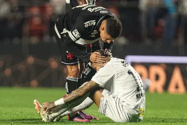 Imagem ilustrativa da imagem Confira os melhores memes da goleada histórica sofrida pelo Santos diante do Vasco