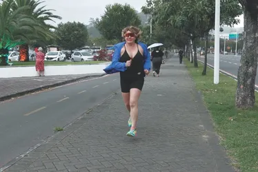 Imagem ilustrativa da imagem “Correr mudou minha vida”, diz cabeleireira
