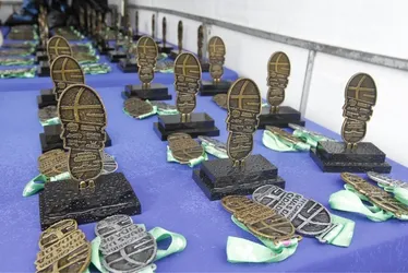 Imagem ilustrativa da imagem Corrida Tribuna Ruas da Cidade: atletas poderão personalizar medalhas