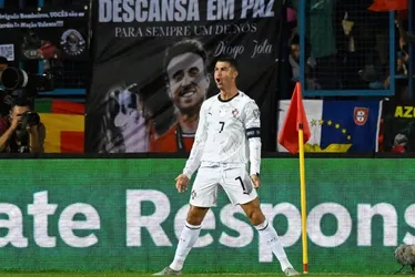 Imagem ilustrativa da imagem Cristiano Ronaldo faz 2 e Portugal goleia Armênia pelas Eliminatórias Europeias