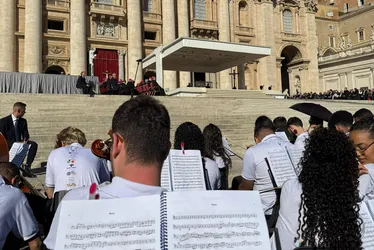 Imagem ilustrativa da imagem Das vielas quentes do Recife aos arcos do Vaticano: um concerto em nome da paz