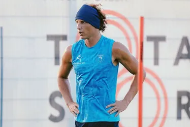 Imagem ilustrativa da imagem David Luiz nega ameaças e encontro com mulher que fez BO contra o jogador