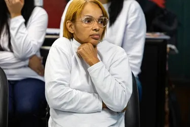 Imagem ilustrativa da imagem Defesa diz que Flordelis teve início de AVC em presídio no Rio; secretaria nega