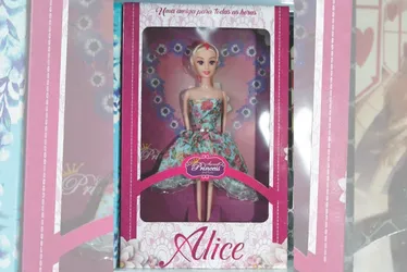 Imagem ilustrativa da imagem Dia das Crianças: presentes vão de bonecas a brinquedos eletrônicos