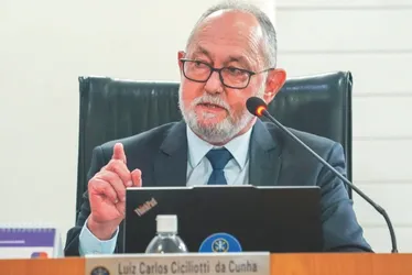 Imagem ilustrativa da imagem ES: Luiz Carlos Ciciliotti é eleito novo presidente do Tribunal de Contas