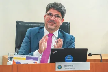 Imagem ilustrativa da imagem ES: Luiz Carlos Ciciliotti é eleito novo presidente do Tribunal de Contas