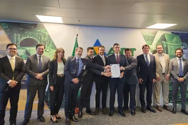 Imagem ilustrativa da imagem EcoRodovias assina novo contrato de concessão da BR-101