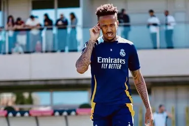 Imagem ilustrativa da imagem Éder Militão marca golaço de antes do meio-campo em treino do Real Madrid; assista