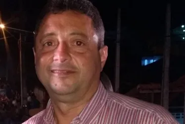 Imagem ilustrativa da imagem Ex-vereador de Nova Venécia morre após bater com moto em árvore