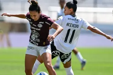 Imagem ilustrativa da imagem Ferroviária marca no primeiro minuto e fica em terceiro na Libertadores