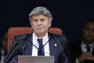 Imagem ilustrativa da imagem Fux é o terceiro a votar em nova sessão de julgamento da trama golpista