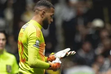 Imagem ilustrativa da imagem Goleiro Éverson diz que filha de 13 anos foi alvo de assédio sexual na Arena MRV