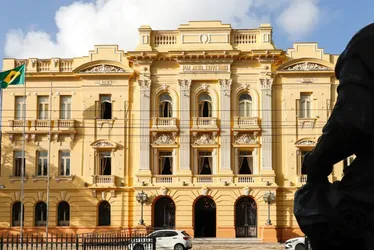 Imagem ilustrativa da imagem Governo do Estado abre chamada pública para contratar empréstimo de R$ 1,5 bilhão