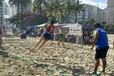 Imagem ilustrativa da imagem Handebol capixaba na areia carioca
