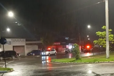 Imagem ilustrativa da imagem Homem tenta assaltar casal e acaba morto com 'mata-leão' em Vila Velha